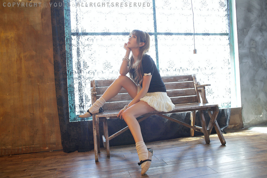 [网络收集] 2013.08.02 韩国MODEL许允美--光影下的美人